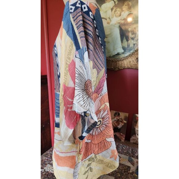 F55 Charlie B Blouse, Multi Colored Print Size Large - Picture 2 of 9